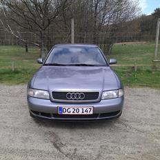 Audi A4 b5 1,6 Limo