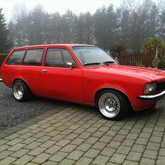 Opel kadett c 2,4 caravan