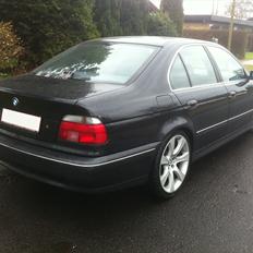 BMW 523i e39