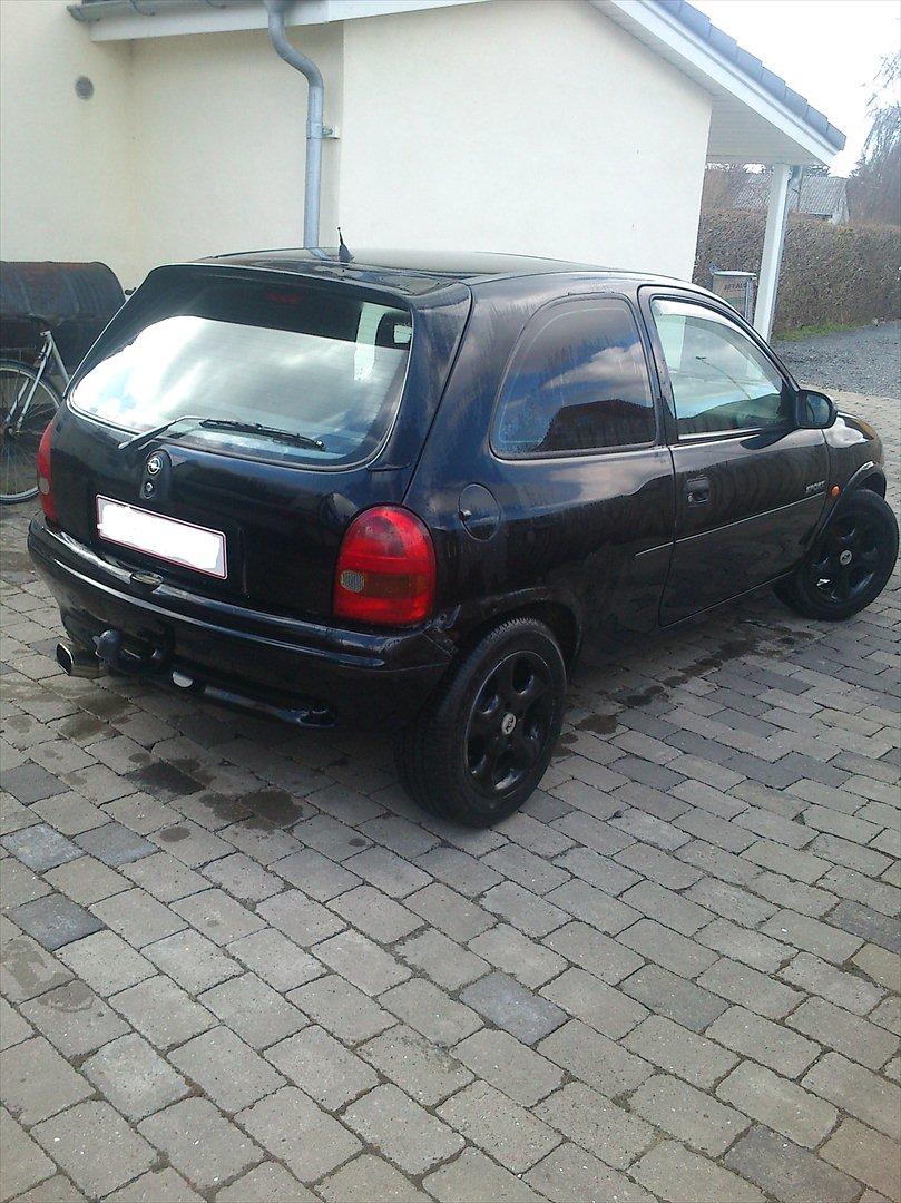 Opel corsa 1,4 i sport. billede 15
