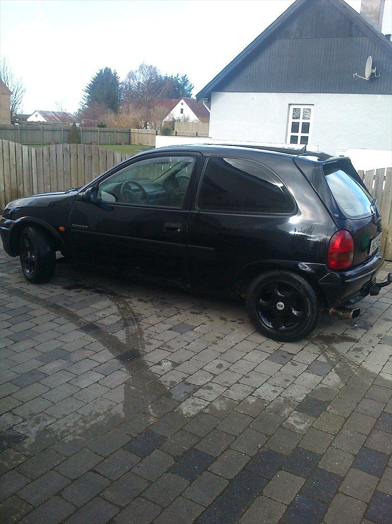 Opel corsa 1,4 i sport. billede 18