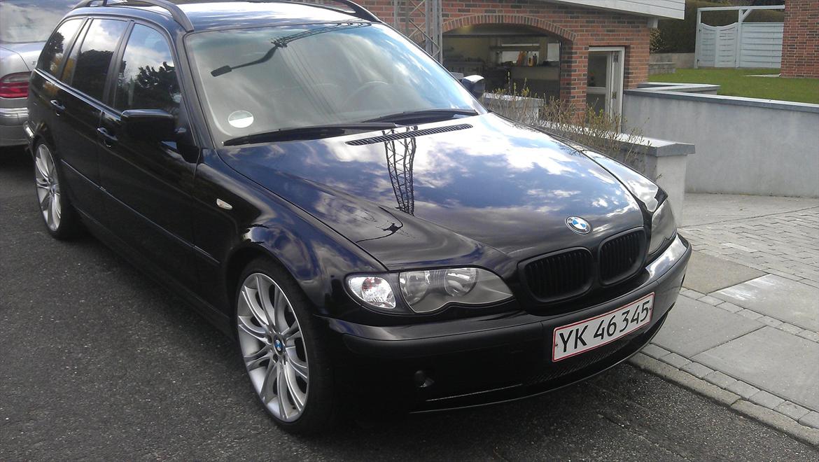 BMW E46 320d touring billede 2