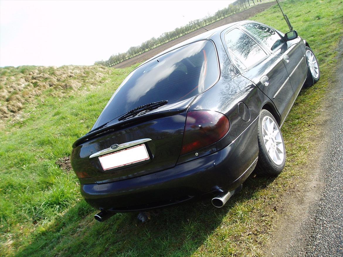 Ford mondeo Solgt billede 10