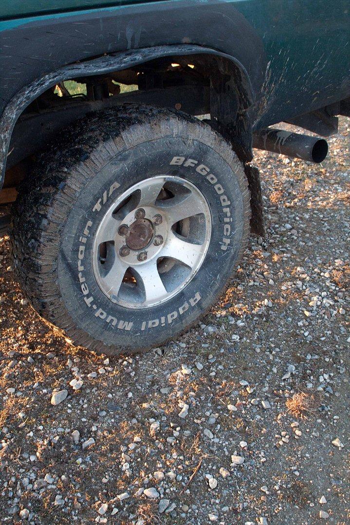 Nissan king cab 4x4 - så er der alufælge på den billede 11