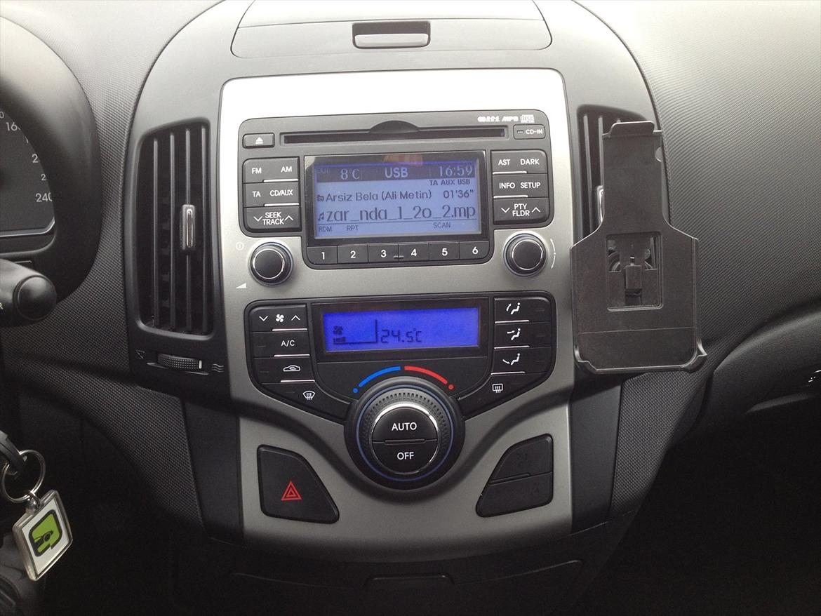 Hyundai i30 Familie Bilen ( Solgt )  billede 17