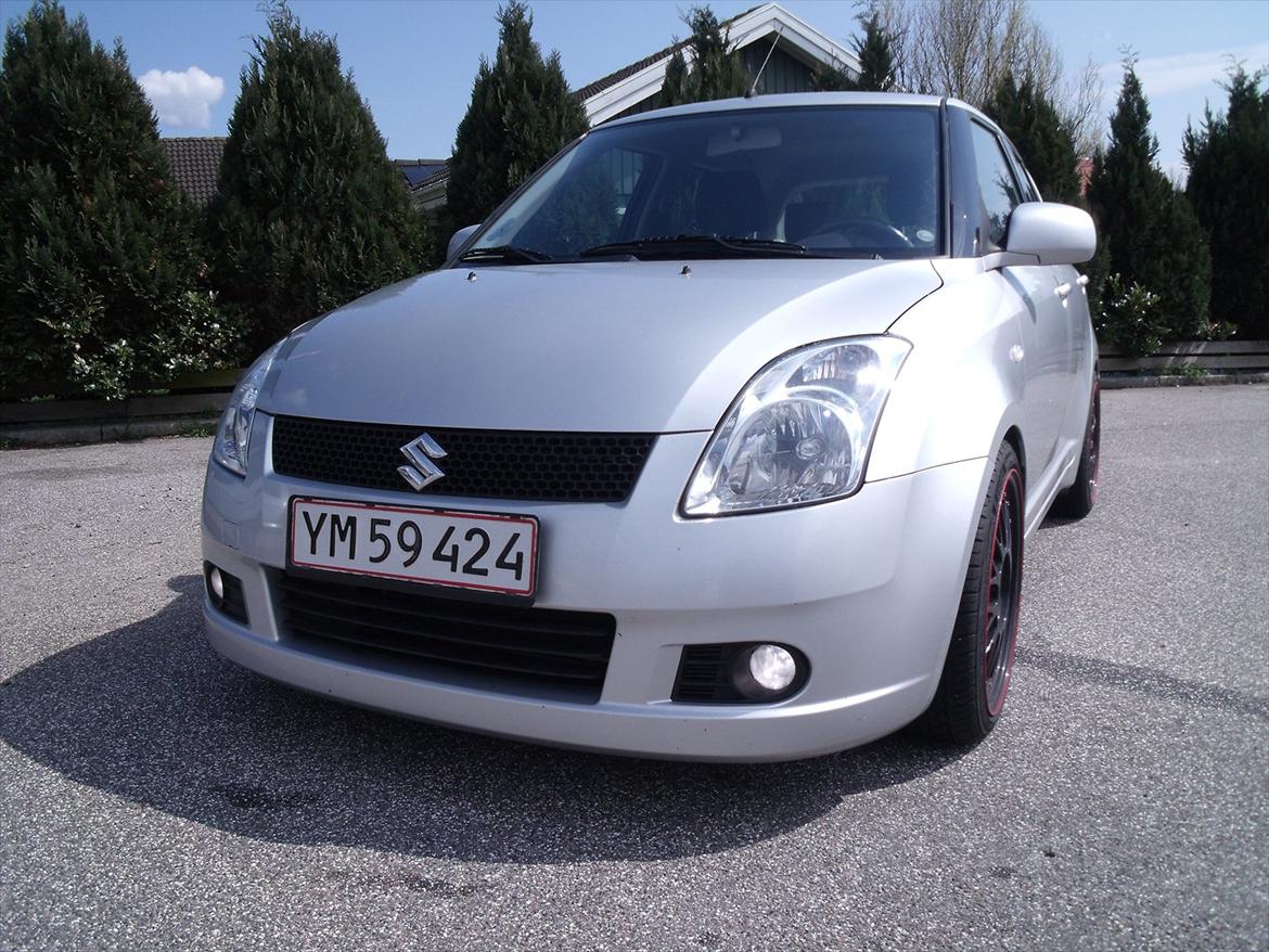 Suzuki Swift 5 dr. - Superwhite pærer i tågelygterne! billede 5