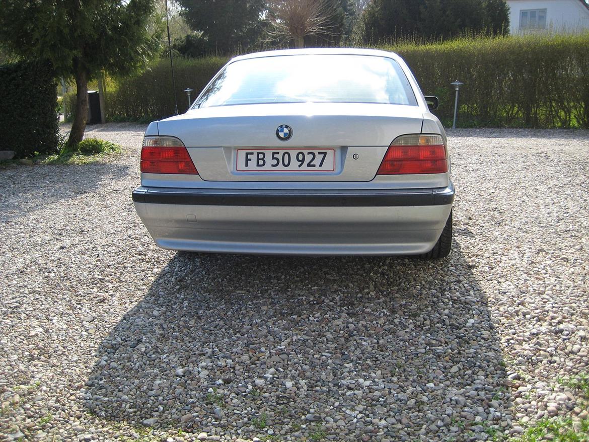 BMW 730i V8 M60 E38 Individual billede 7