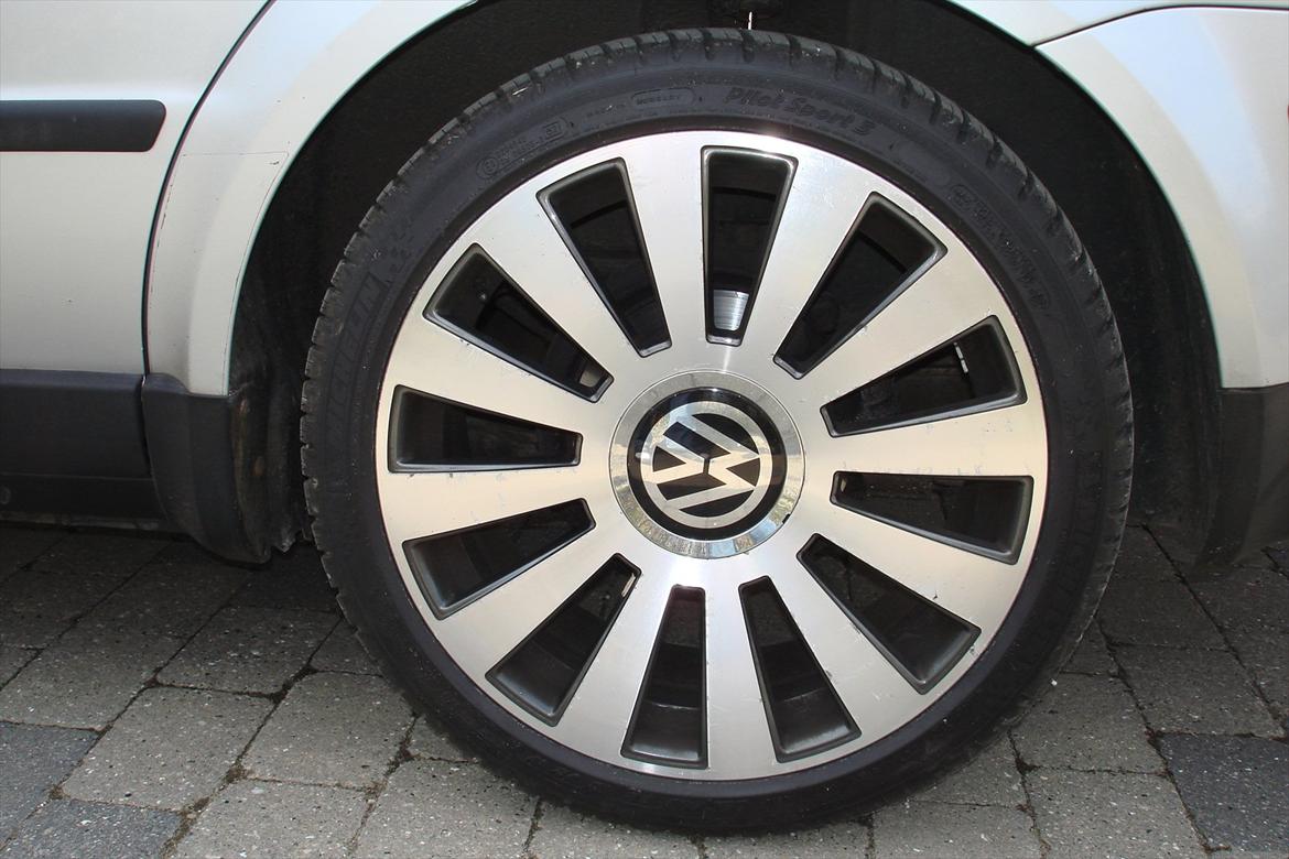 VW passat tdi ( SOLGT ) billede 11