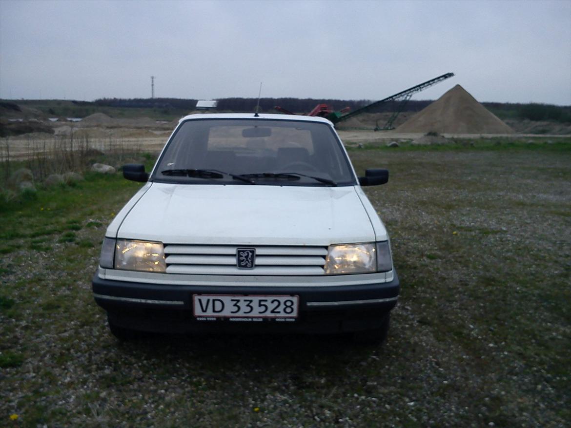 Peugeot 309 billede 3