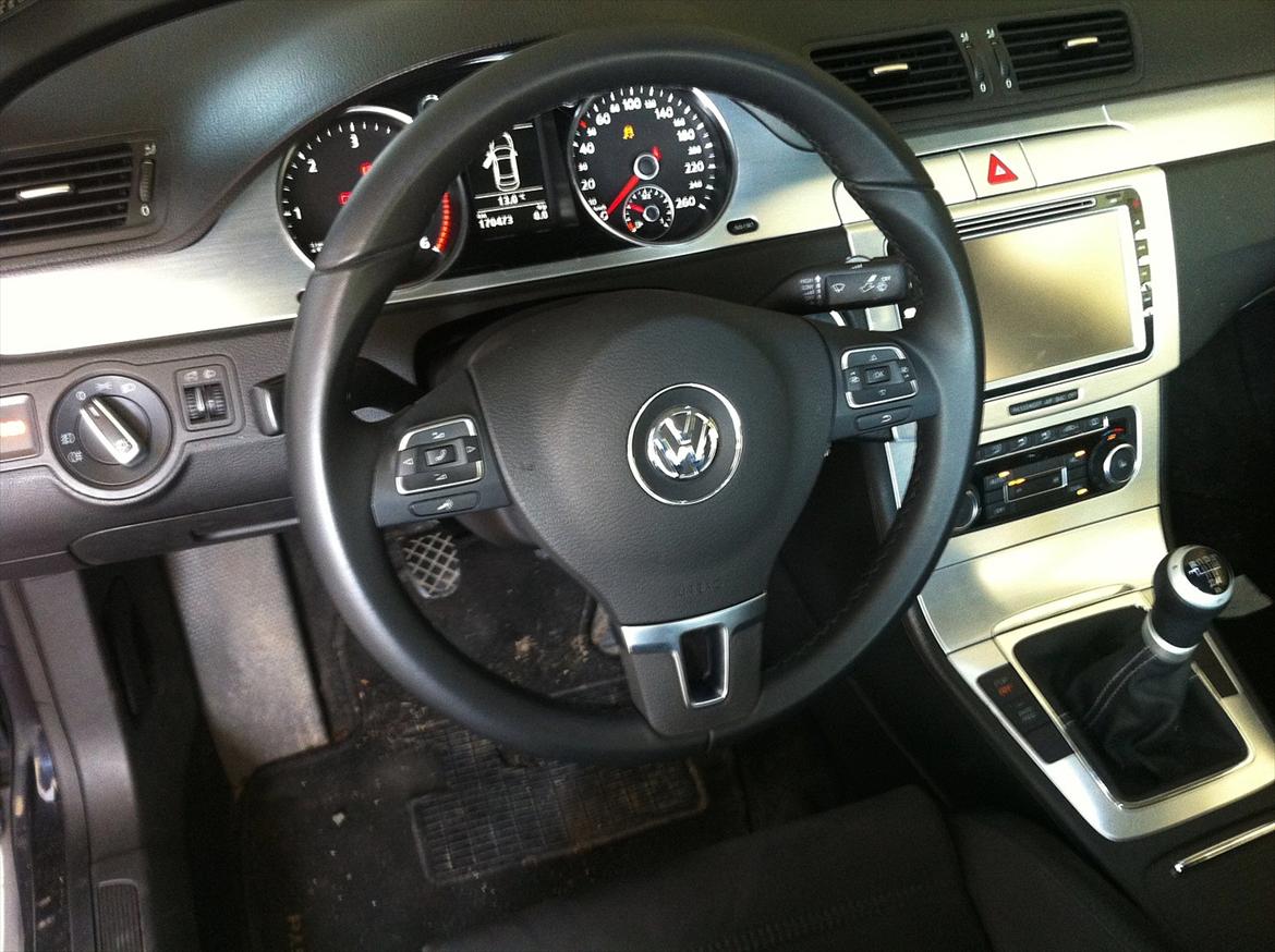 VW Passat 3c Til salg/ bytte billede 10