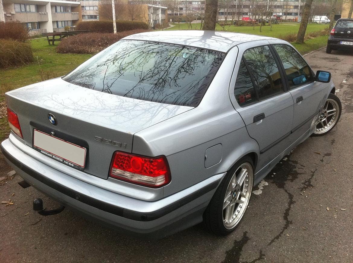 BMW 320i E36 billede 4