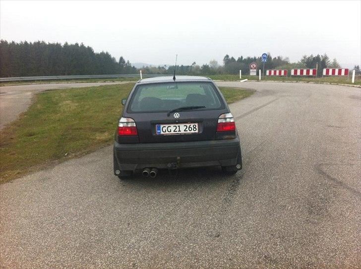 VW Golf 3 solgt;,( billede 11