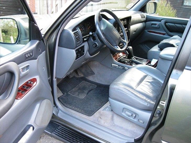 Toyota HDJ 100 billede 6