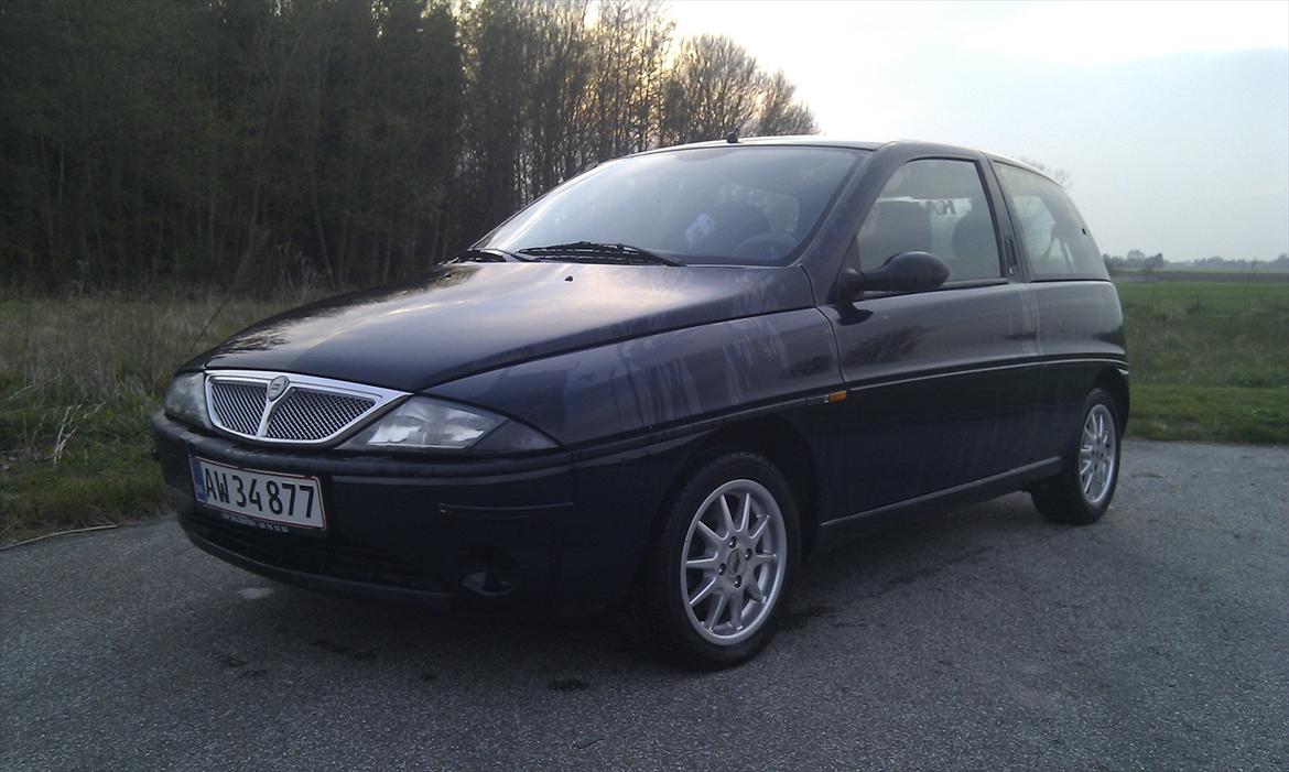 Lancia Y 1.25 LS SOLGT billede 5