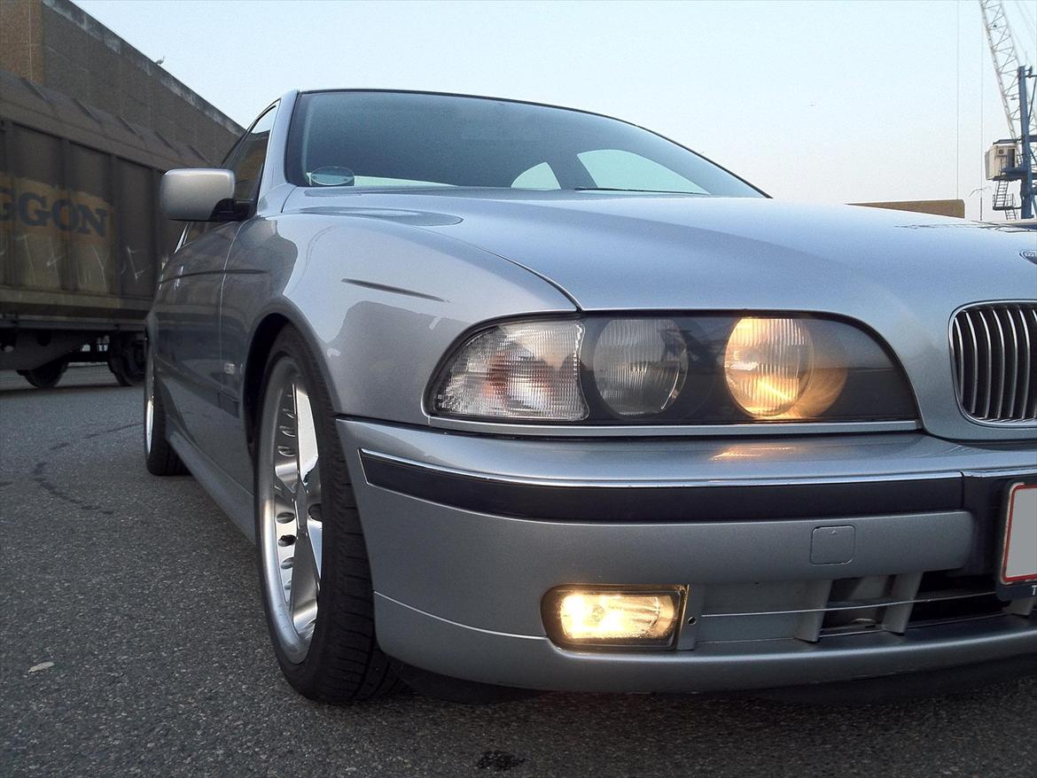BMW E39 523i billede 7