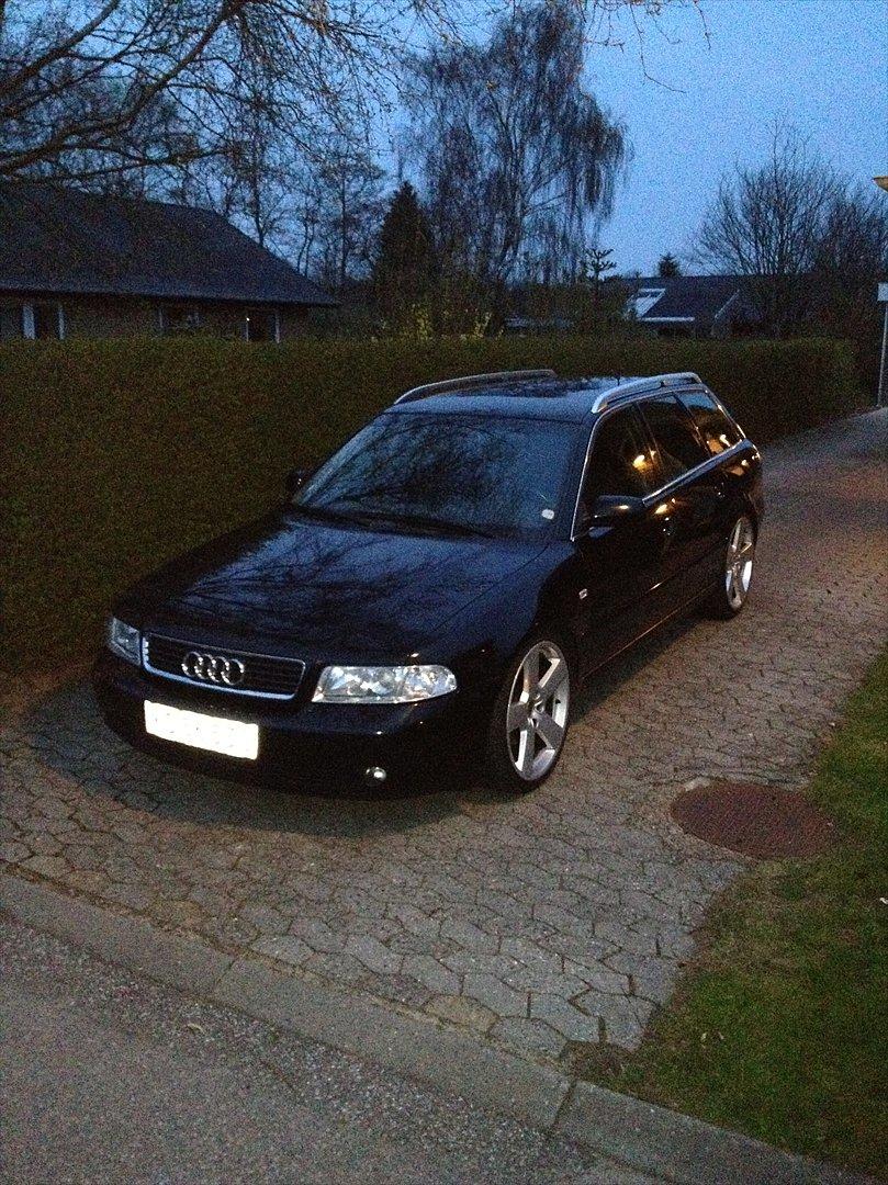 Audi A4 Avant 2,5TDI billede 8