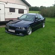 BMW e36 328i coupé Solgt