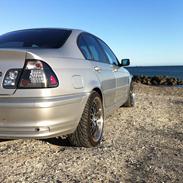 BMW 316i E46