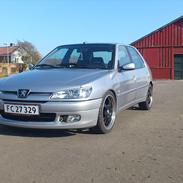 Peugeot 306