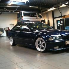 BMW e36 328i coupé Solgt