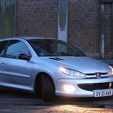 Peugeot 206 2.0 GTI