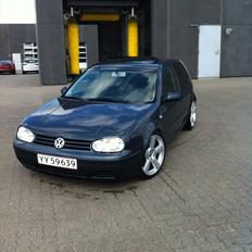 VW Golf 4
