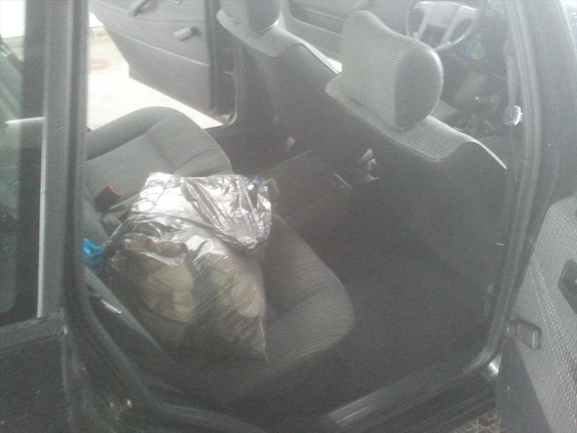 VW Passat 35i TD billede 15