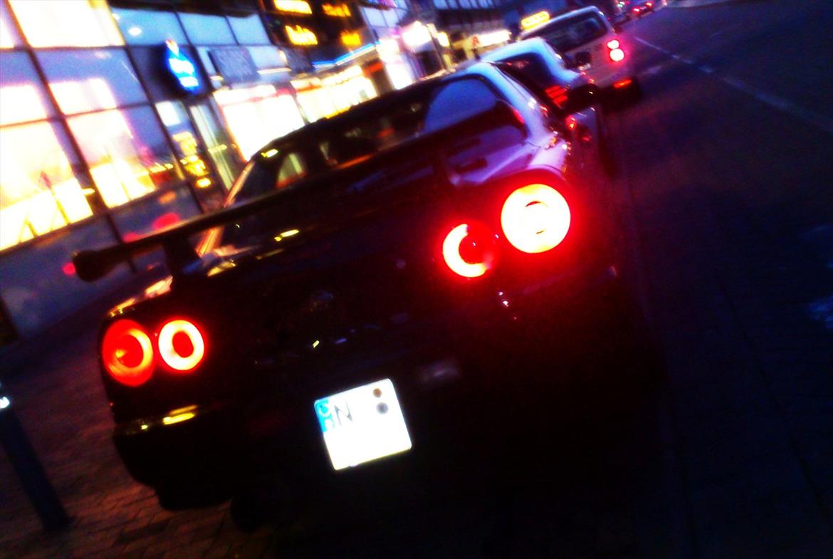 Nissan Skyline R34 GT-Turbo billede 1