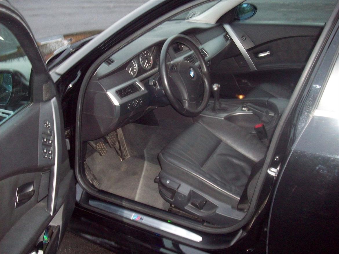 BMW E60 520i SOLGT billede 8