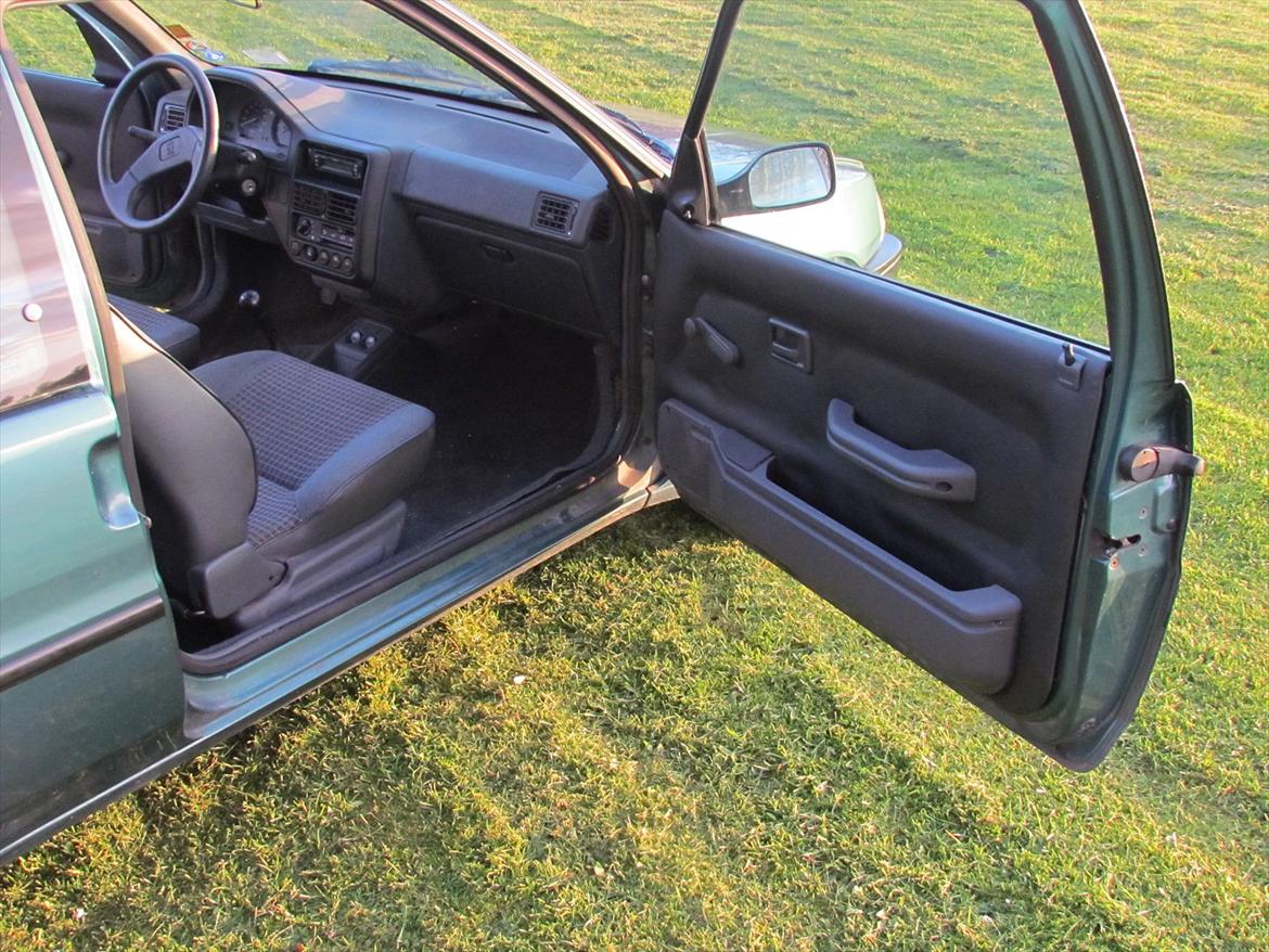 Peugeot 106 XR Vero Moda ( Solgt ) billede 19