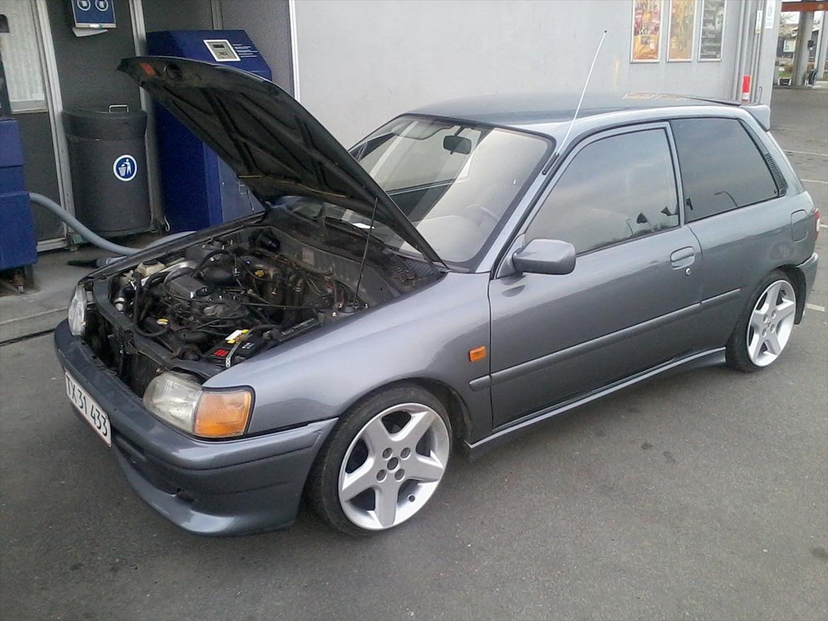 Toyota Starlet EP82 billede 2