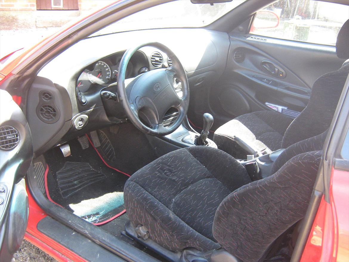 Hyundai COUPE 2.0 billede 9