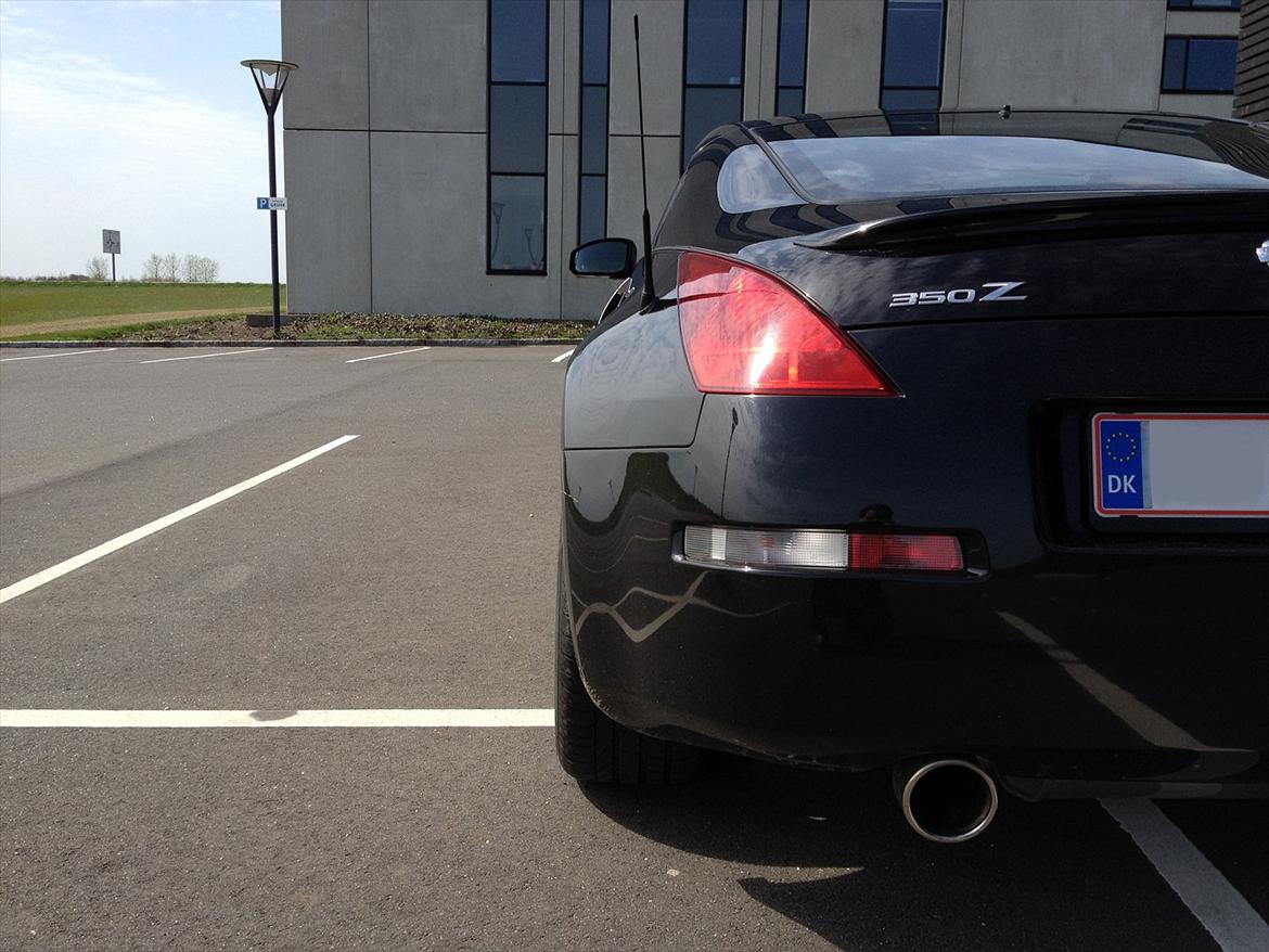 Nissan 350Z SOLGT billede 8