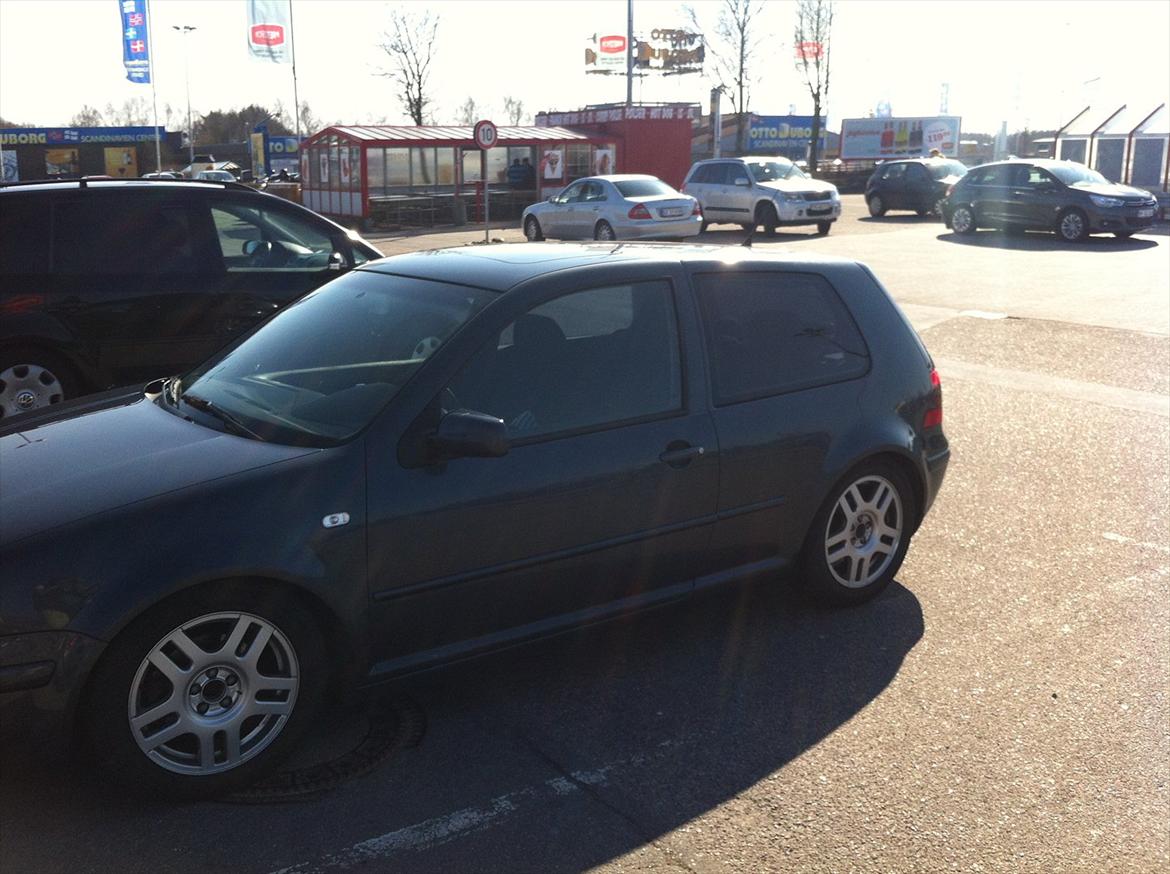 VW Golf 4 billede 4