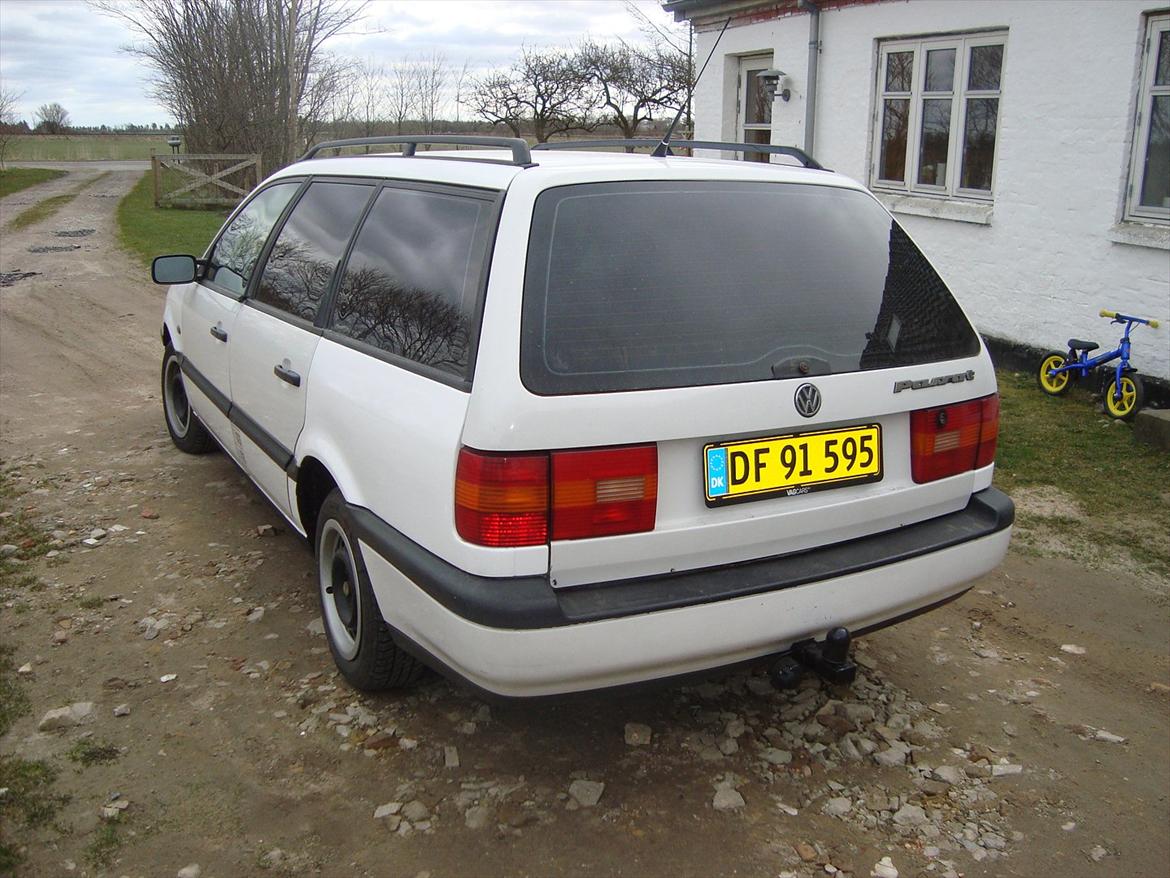 VW Passat 3A TDI Van Solgt billede 3