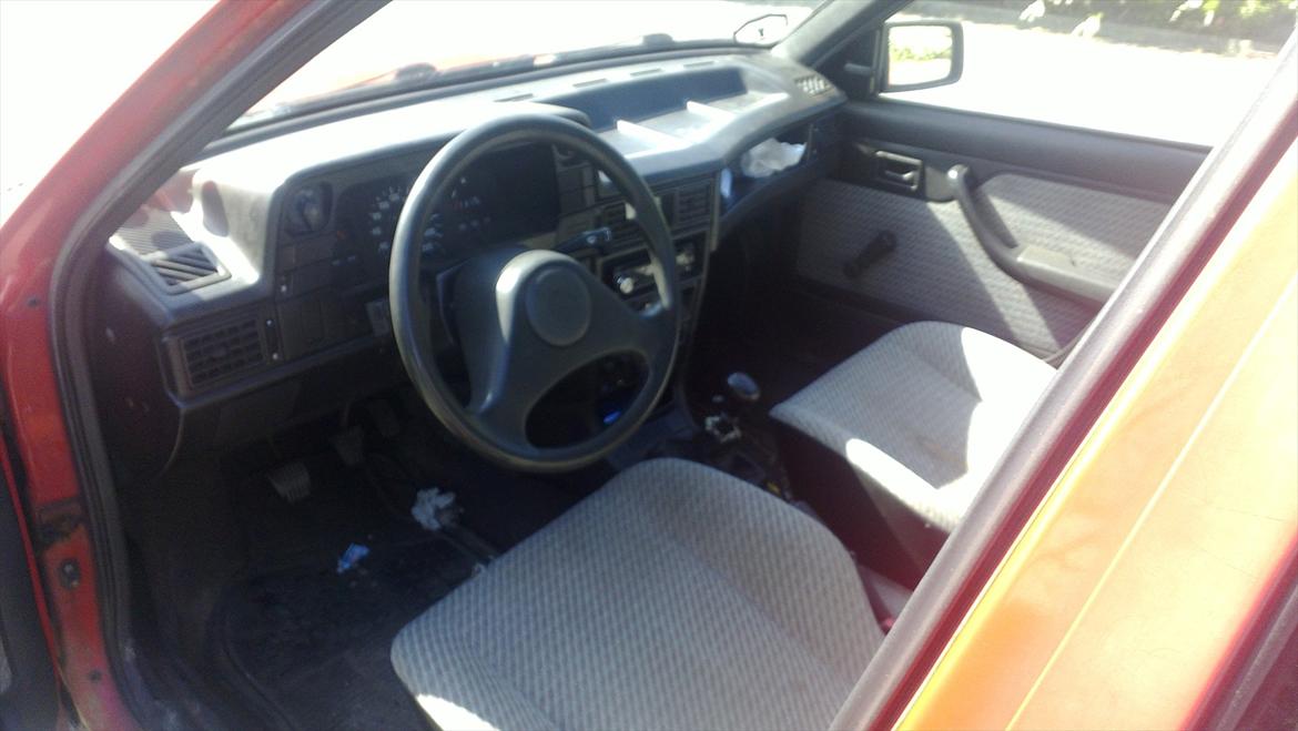 Opel Kadett E sedan(solgt) billede 18