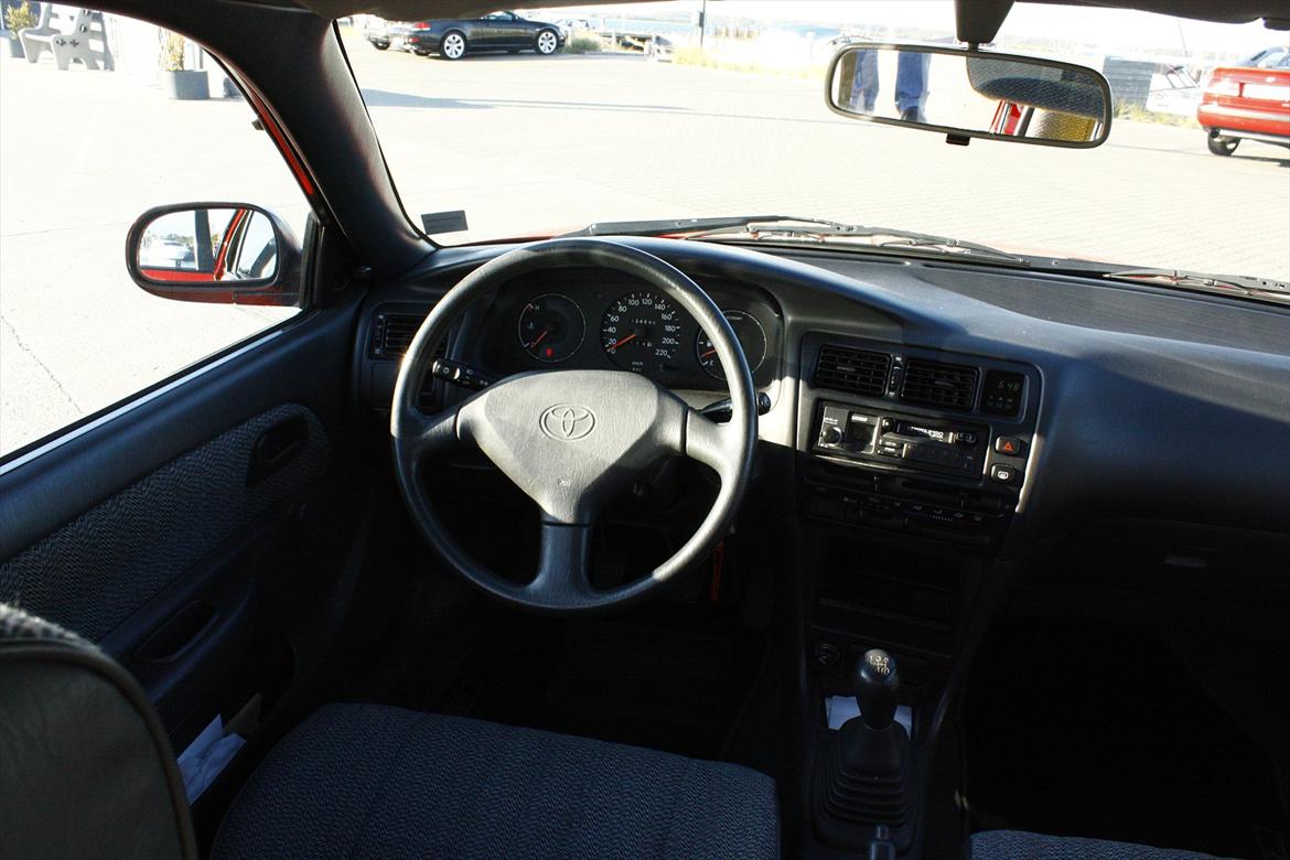 Toyota Corolla 1,3 XLI billede 12