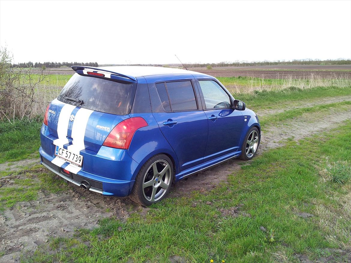 Suzuki Swift 1,5 VVT 5D billede 4