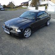 BMW E36 Coupe 320i
