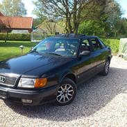 Audi 100 - 2.3 E