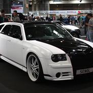 Chrysler 300C 5,7 V8 HEMI Touring VIP