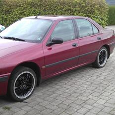 Peugeot 406