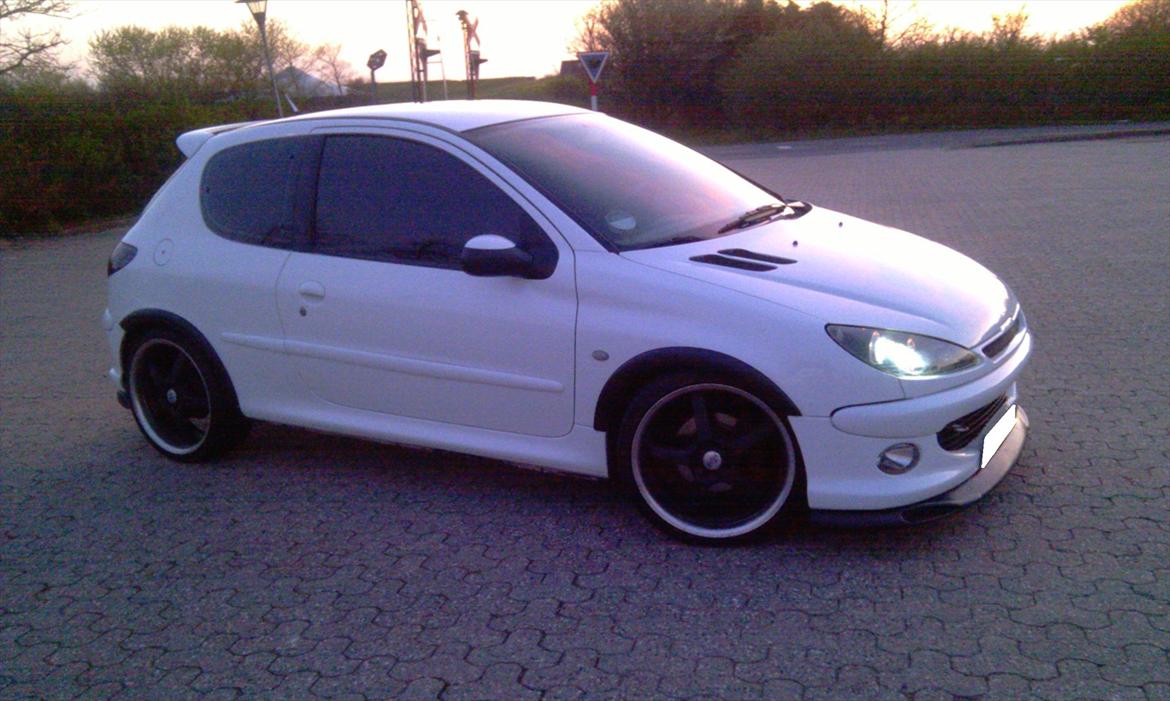 Peugeot 206 2.0 HDI XS billede 10