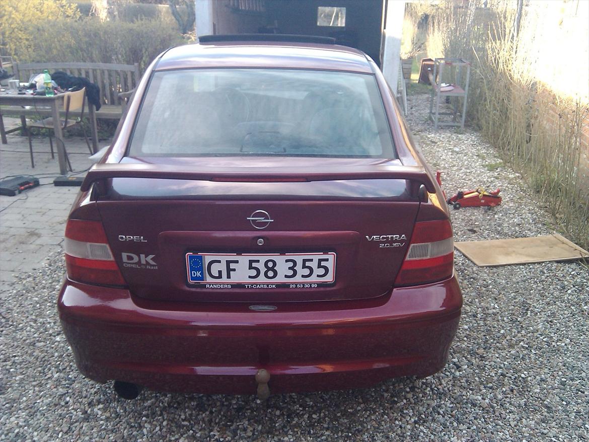 Opel Vectra b 2.0 16V billede 4