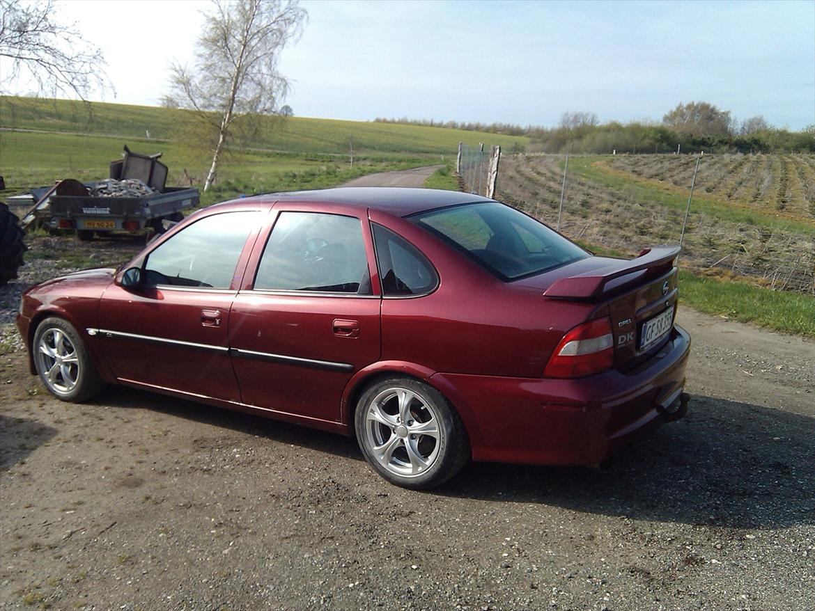 Opel Vectra b 2.0 16V billede 5