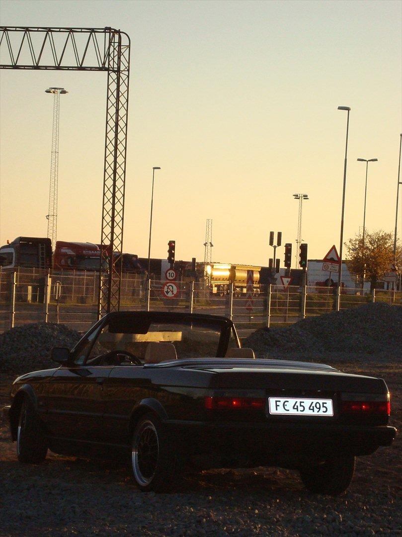 BMW E30 Cabriolet Shadowline billede 9