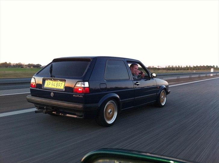 VW Golf 2 TD [ Tidl bil ] billede 1