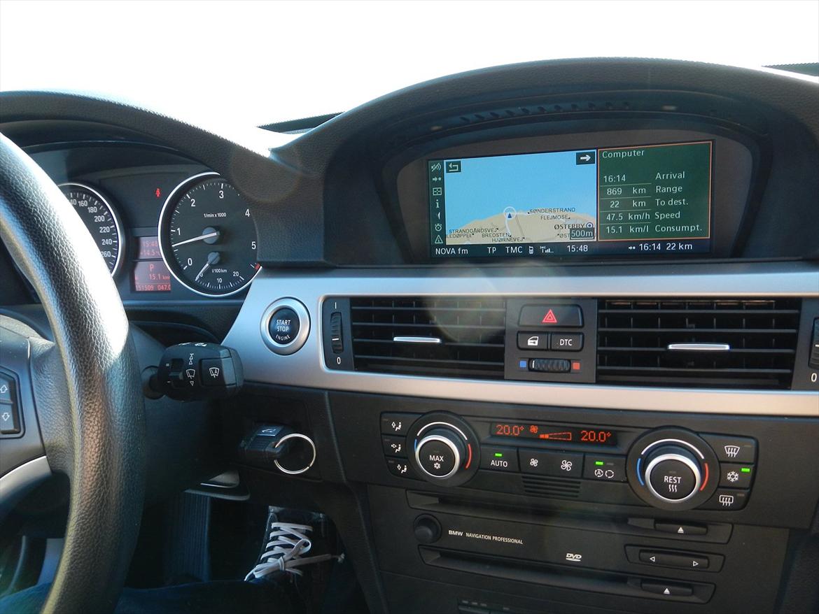 BMW 335D E91 Individual - Navi Pro med 7 Logic sourround system billede 8