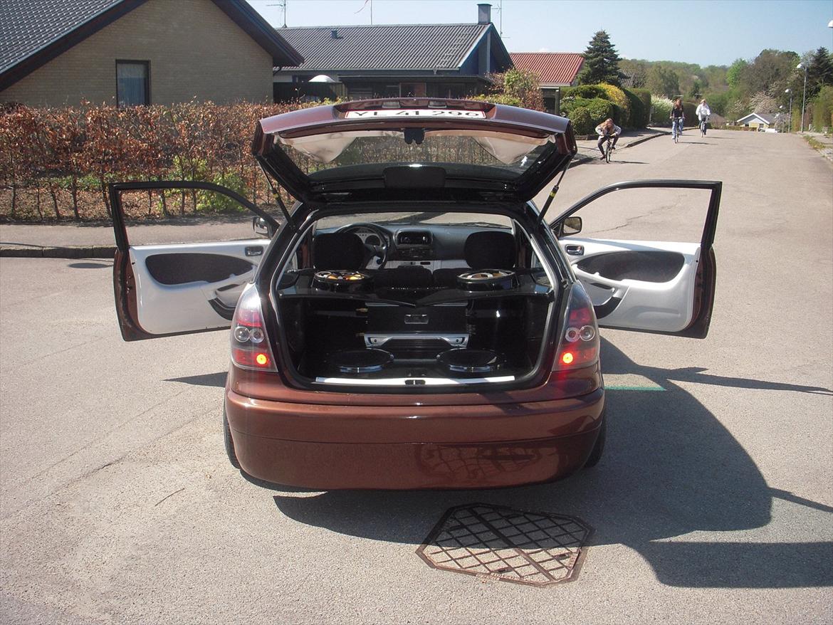 Toyota Corolla G6 faceliftet - Solgt. billede 9