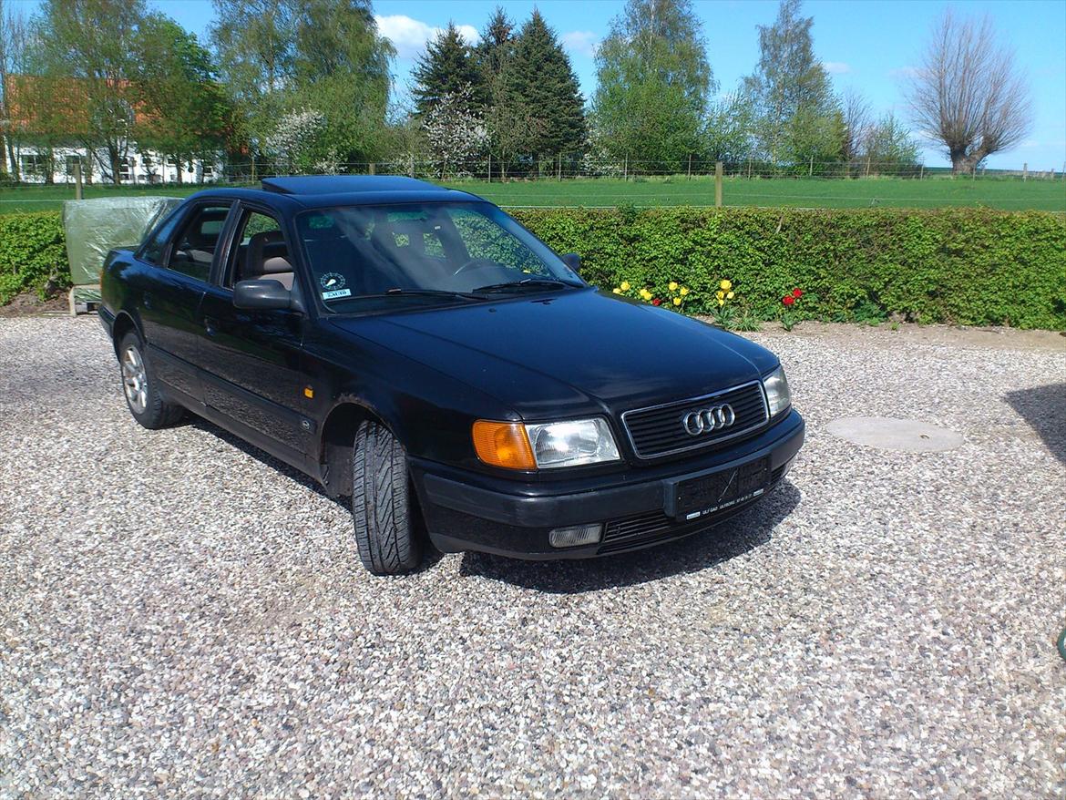 Audi 100 - 2.3 E billede 1